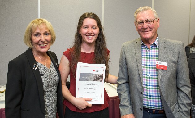 Charles Sturt graduates recommend students apply for scholarships 