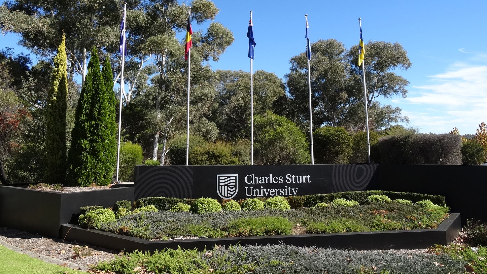 Legal expert to deliver Charles Sturt public lecture in Bathurst