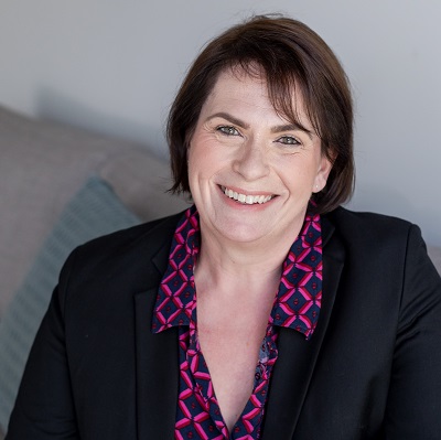 Dr Amber McKinley