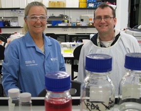 Dr Robyn Wallace and Dr Padraig Strappe