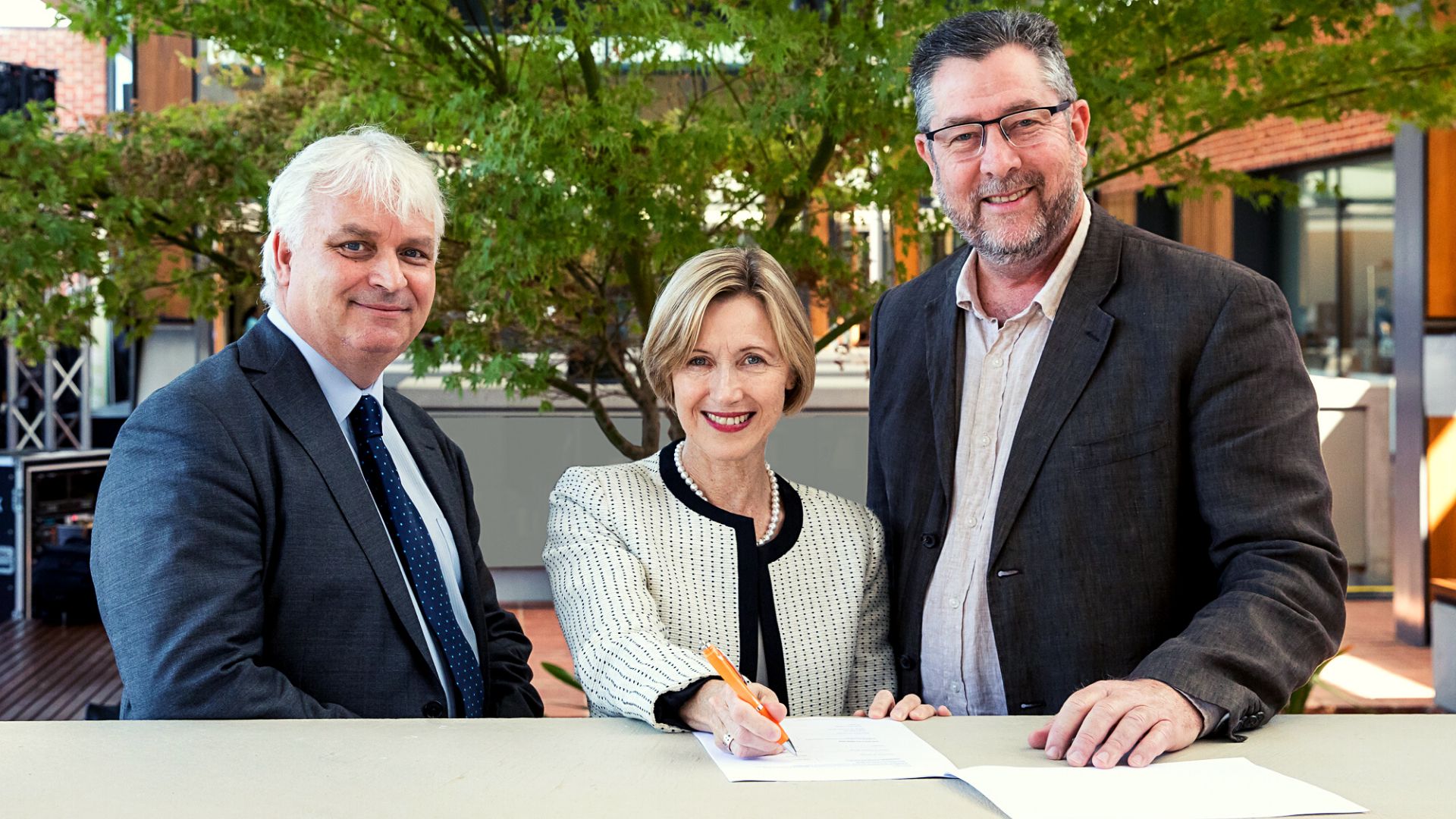 Cheers to a new Charles Sturt and NSW Wine Industry partnership 