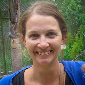 portrait of Dr Jennifer Spencer