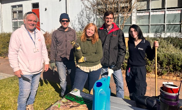 Working bee to save the bees at Bathurst’s pollinator garden