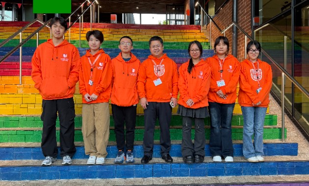 Mostly business plus some pleasure for visiting Chinese students