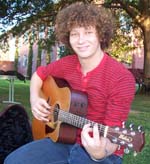 Luke Tooze has encouraged other young Australians with aspirations to make it big on the music scene to give the Australian Idol experience a shot.