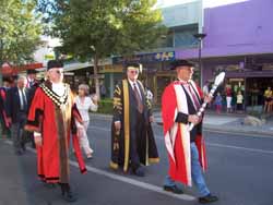 The Town and Gown Parade in Wagga Wagga in 2007.