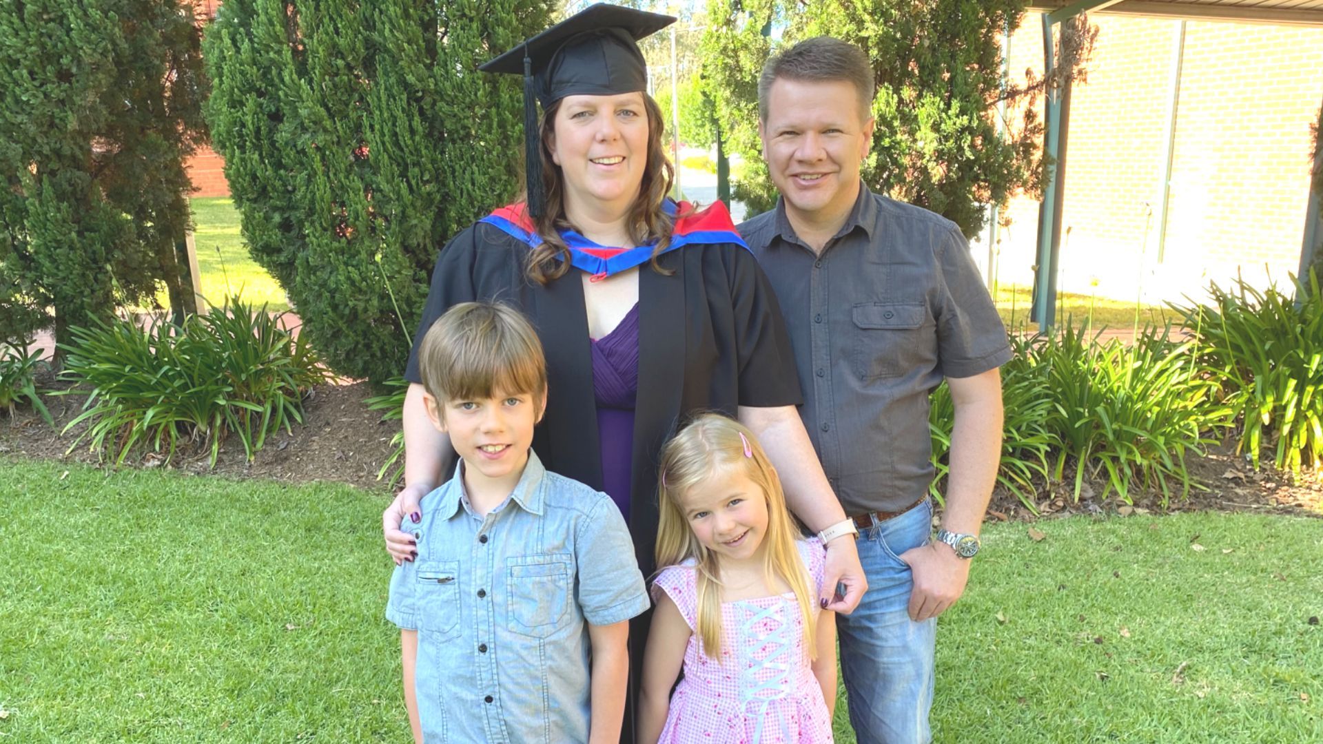 Twenty years later, a mum of two from Armidale is honoured with top university award 