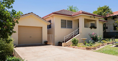 Exterior view of the house in Temora