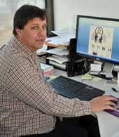 Dr Geoff Currie at CSU. 