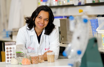 Photo of PhD student Ms Neeta Karve 