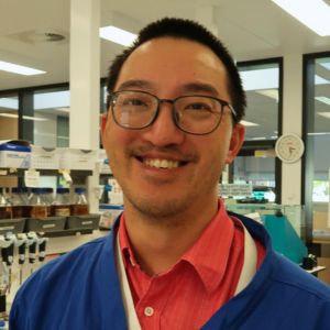 portrait of Dr Colin Cheng