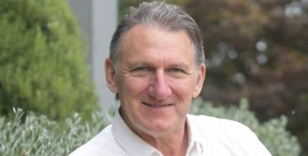 Distinguished Professor Geoffrey Gurr