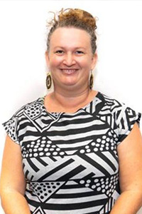 Spotlight-Karina-Gray