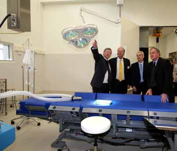 The new CSU Veterinary Clinical Centre is opened.