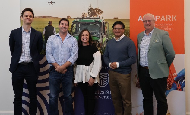 Charles Sturt gains insights into Grain NSW during Wagga Wagga visit 