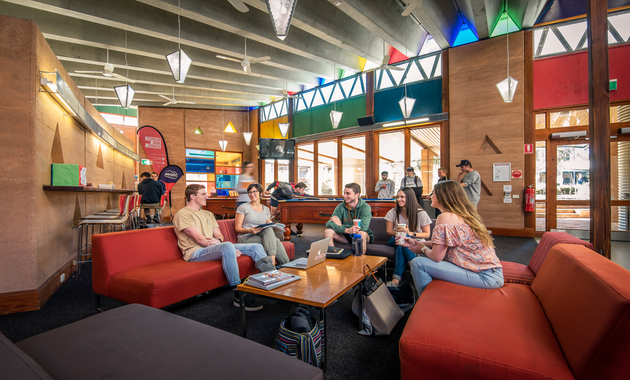 VinBar @ The Gums (Café)