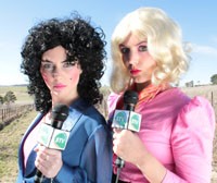 SPRUNG Festival ‘TV hosts&rsquo; Rhonda dáRon and Tina Barina