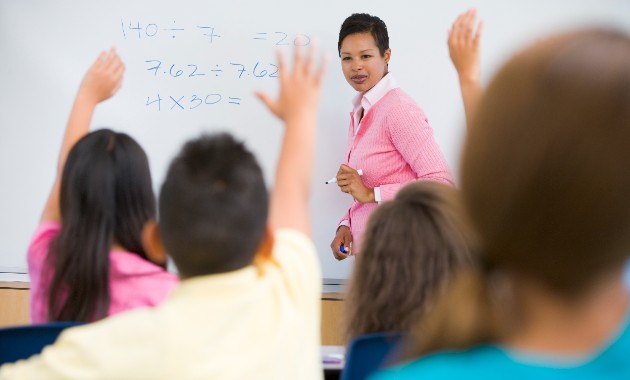 “There was no one else” ─ the untold story of Australia’s maths classrooms