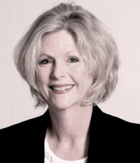 Photo of Dr Helen Haines