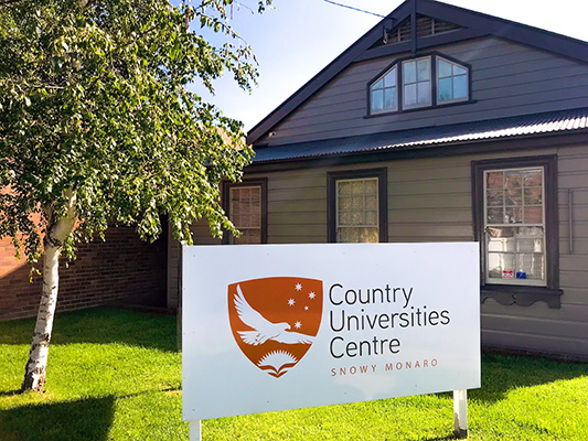 Stay connected with Charles Sturt regional through Country University Centres across Australia 