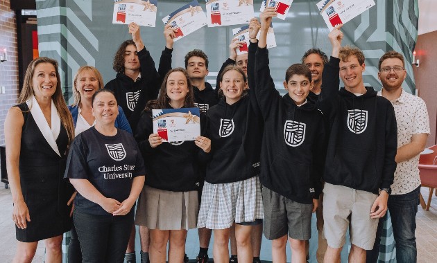 Port Macquarie students take out eSchool Shark Tank program 