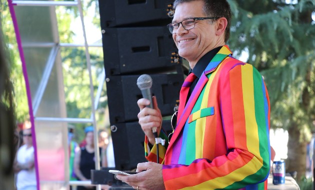 Update: Charles Sturt staff and students halt preparations as Wagga Wagga Mardi Gras is cancelled