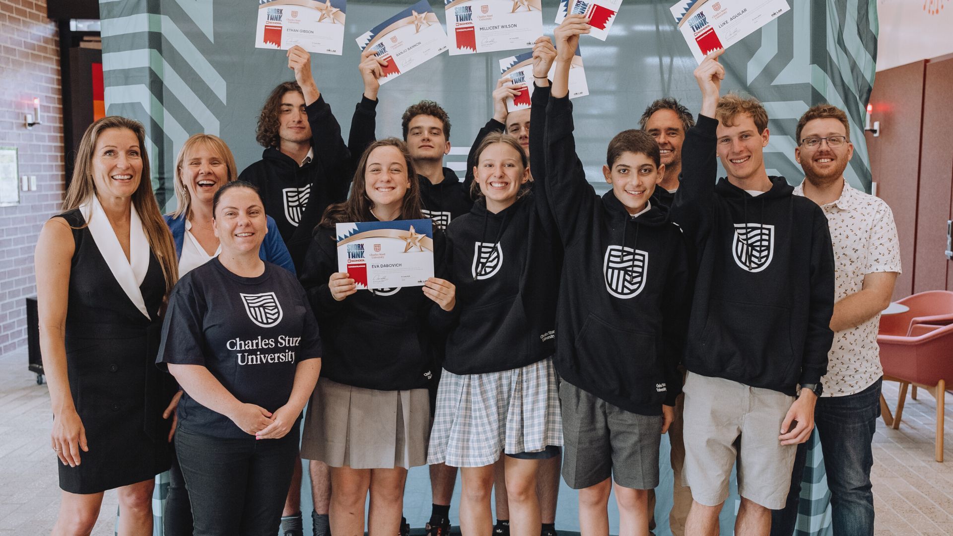 Port Macquarie students take out eSchool Shark Tank program 