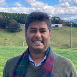 portrait of Dr Sosheel Godfrey