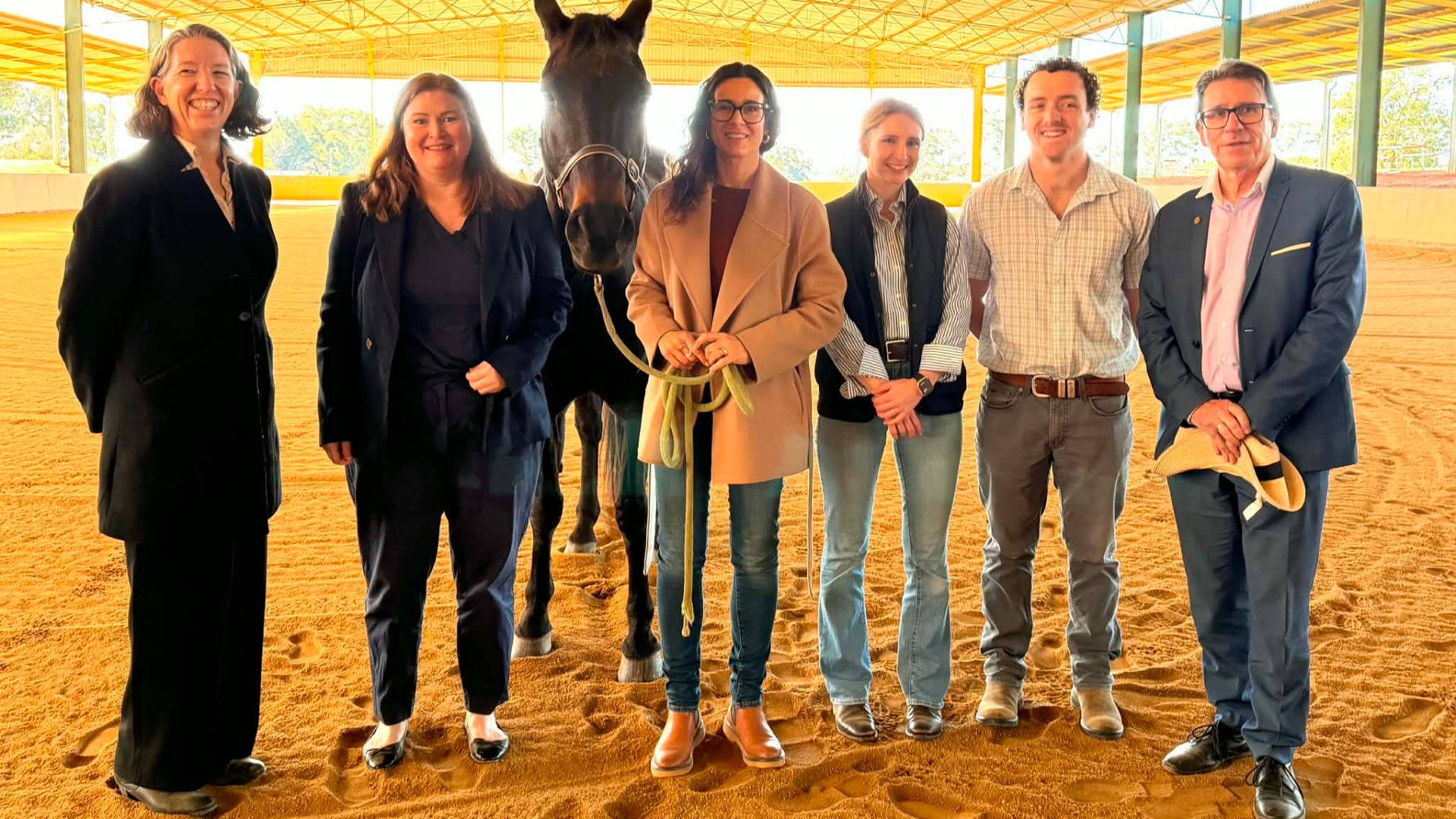 Scholarships support Charles Sturt veterinary students to strengthen regional workforce